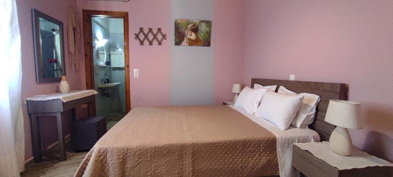 Artaki Beach Comfy Apartment โคโรนิ ภายนอก รูปภาพ