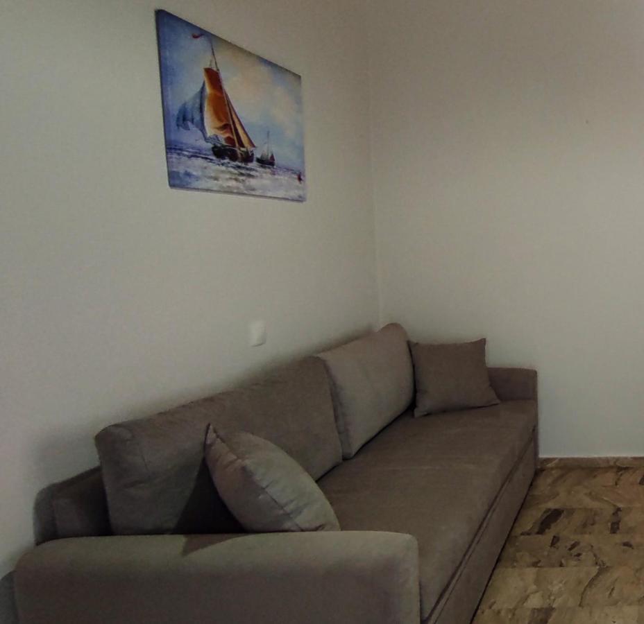 Artaki Beach Comfy Apartment โคโรนิ ภายนอก รูปภาพ