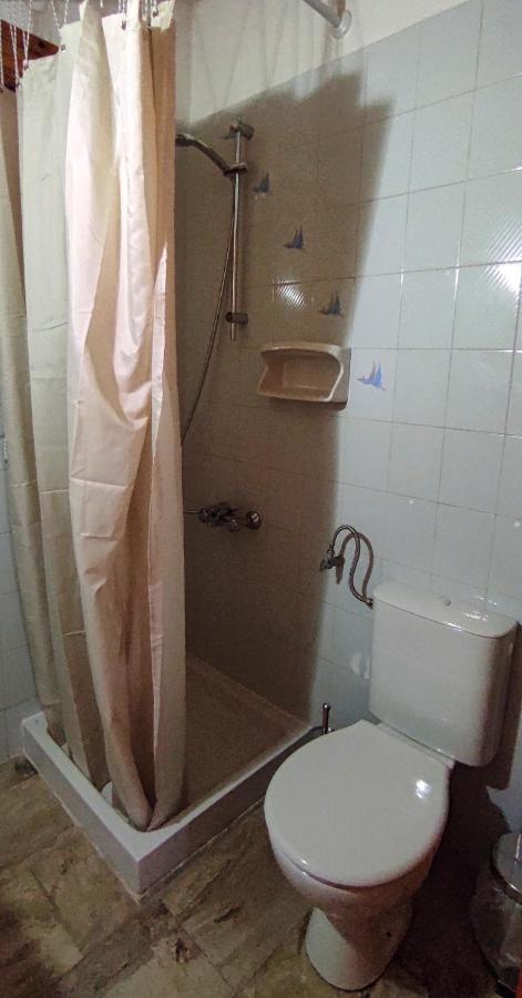 Artaki Beach Comfy Apartment โคโรนิ ภายนอก รูปภาพ